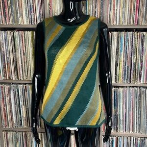 Vintage Sweater Vest in Multicolored Diagonal Stripes Size Medium